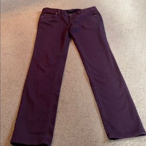 NWT LOFT Modern Slim Denim Burgundy Jeans Size 4